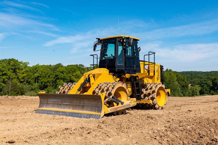Compactador de Suelos 815