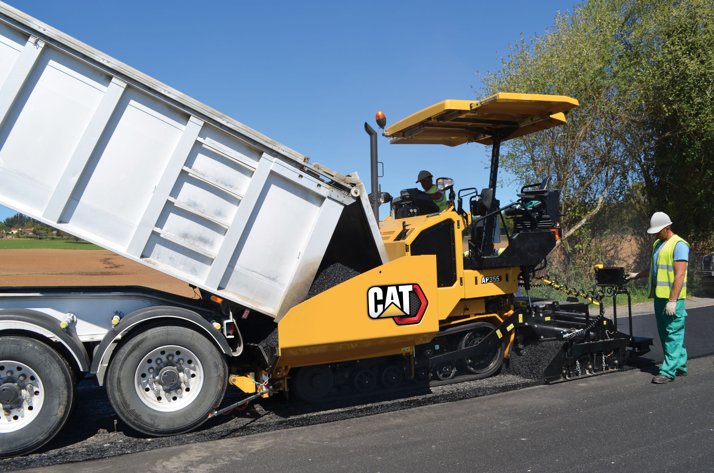 Pavimentadora de Asfalto AP355