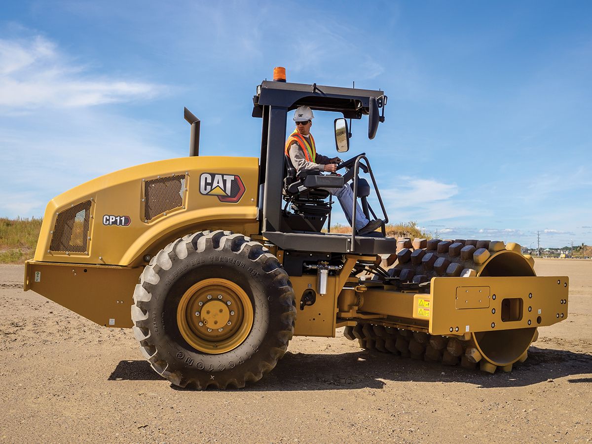 Compactador de Suelos Vibratorio CP11